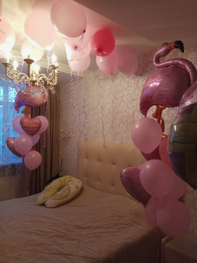Шары на выписку для девочки. Оформление комнаты на выписку девочки. Шарики на выписку девочки. Украшение шарами на выписку из роддома. Оформление комнаты на выписку девочки.